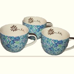 Lilly Pulitzer 3 Coffee Mugs Blue Lion Blue Lily Pulitzer Tea Cups “LION AROUND”